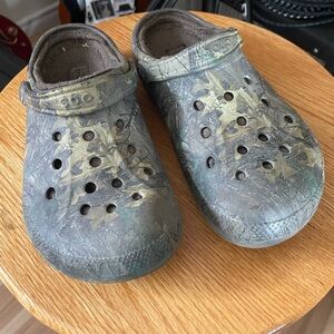 Camo Fur-Lined Crocs